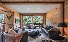 Chalet 1100 - Bo Immobilier - A Mi-chemin Du Centre Et Du Linga - Jacuzzi Sauna Et Cheminee